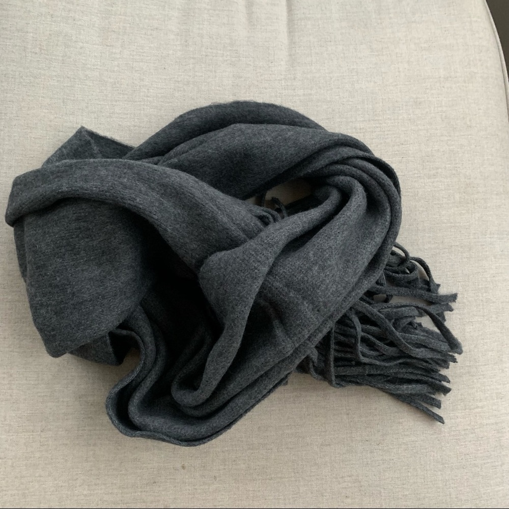 Lucky Brand scarf NWT